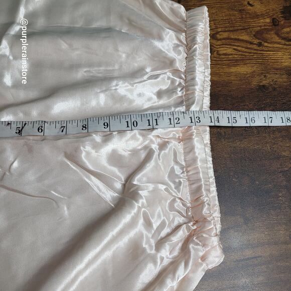 Vtg Ericka Taylor Satin PJ Pants M High Rise Pale Peach Stretch Waist Romantic - Picture 7 of 10